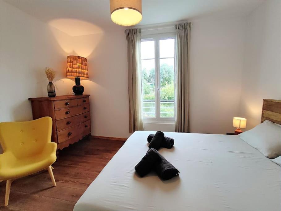 Caen Au Fil De L'Eau Villa Bagian luar foto